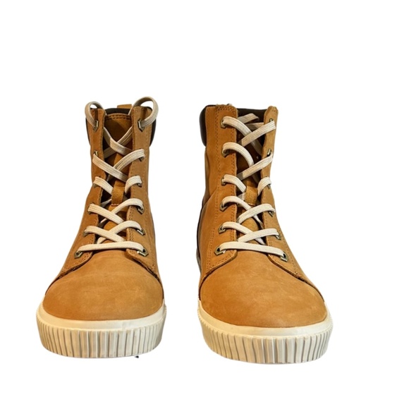 Timberland Skyla Bay Boot, Nubuck, Size: 8.5 - Picture 1 of 9